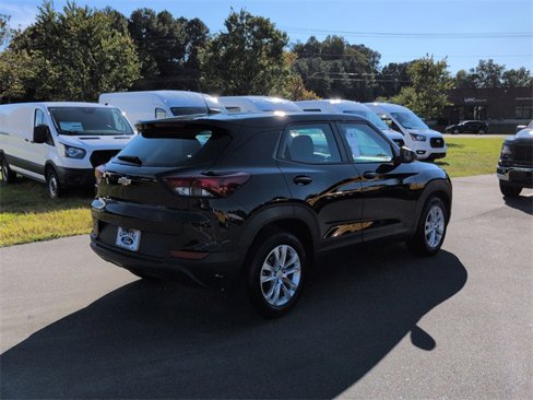 Used 2023 Chevrolet TrailBlazer LS image 13