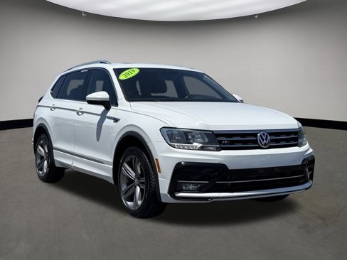 Used 2019 Volkswagen Tiguan SEL R-Line image 1