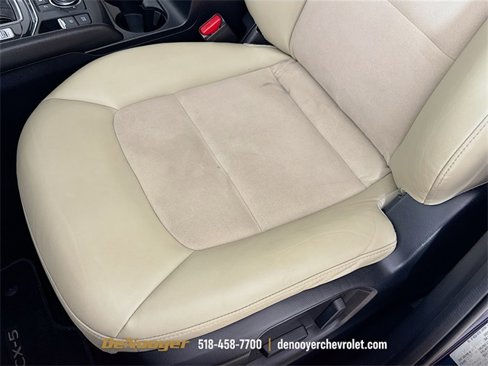 Used 2020 MAZDA CX-5 Touring image 19
