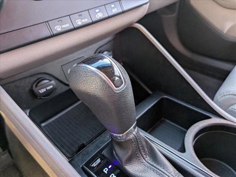 Used 2018 Hyundai Tucson SE image 12