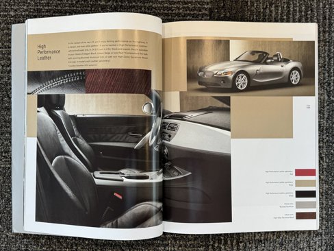 Used 2003 BMW Z4 2.5i image 36