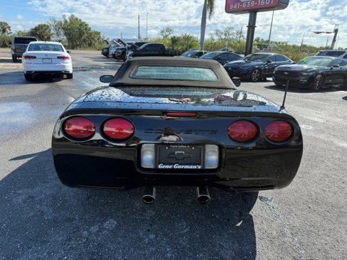 Used 2000 Chevrolet Corvette Convertible w/ Memory Pkg image 4