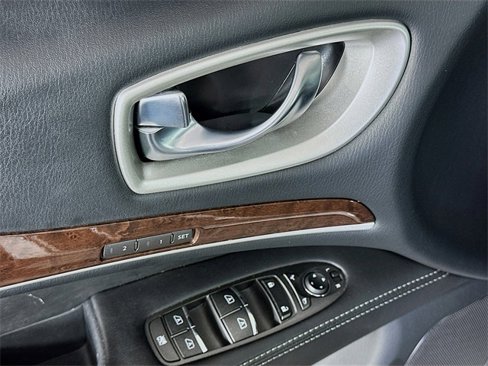 Used 2020 INFINITI QX60 Luxe w/ Sensory Package image 16