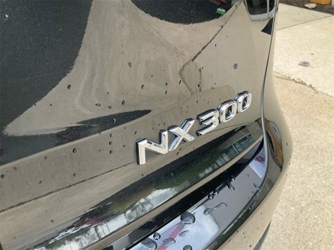 Used 2019 Lexus NX 300 AWD image 10