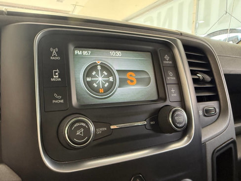 Used 2015 RAM 1500 Express image 21