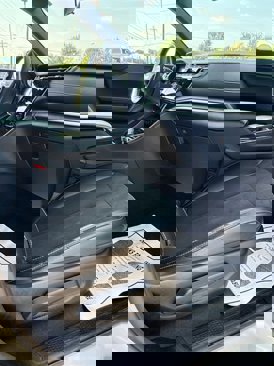 Used 2024 Jeep Grand Cherokee Altitude image 23