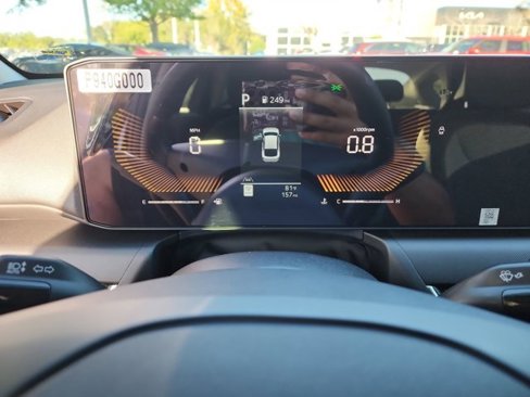 New 2025 Kia K4 LXS image 24