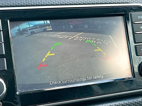 Certified 2021 Nissan Kicks S image 13