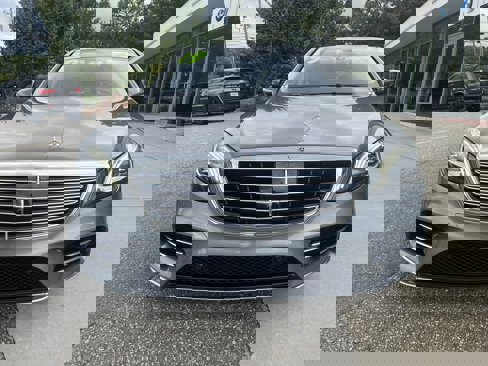 Used 2019 Mercedes-Benz S 560 Sedan image 10