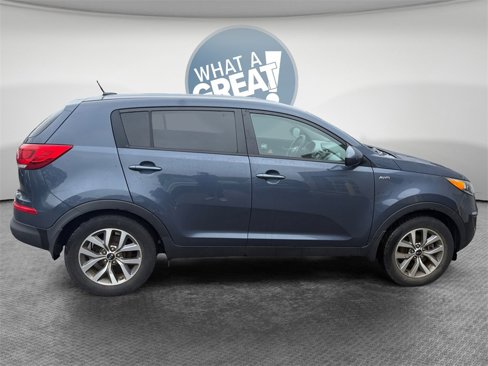 Used 2015 Kia Sportage LX image 2