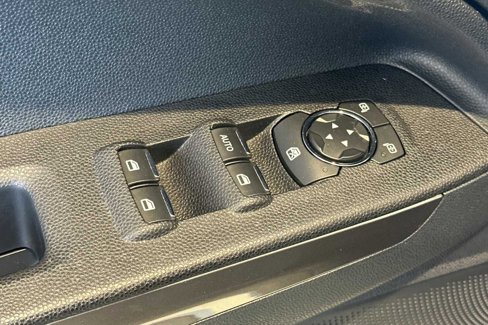 Used 2020 Ford EcoSport SE image 13