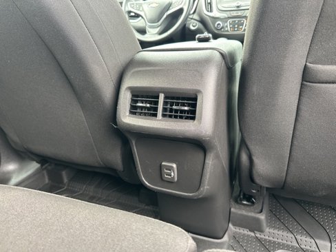 Used 2022 Chevrolet Equinox LT image 12