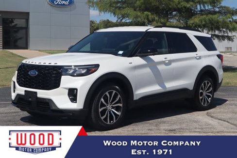 New 2025 Ford Explorer ST-Line image 1