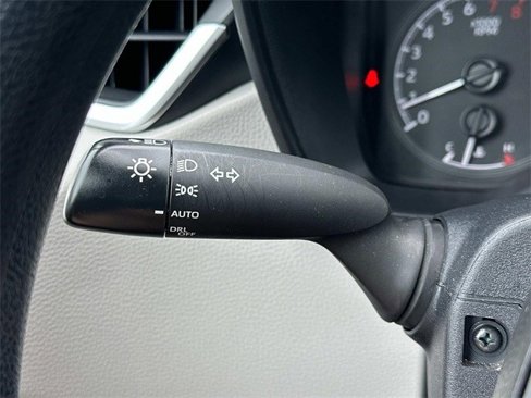 Used 2022 Toyota Corolla LE image 26