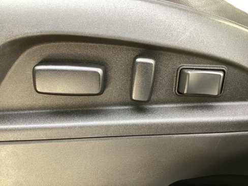 Used 2016 Chevrolet Equinox LTZ image 25