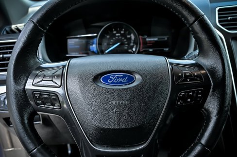 Used 2019 Ford Explorer Limited image 20