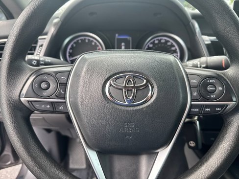 Used 2024 Toyota Camry LE image 17