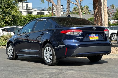 Used 2022 Toyota Corolla LE image 6