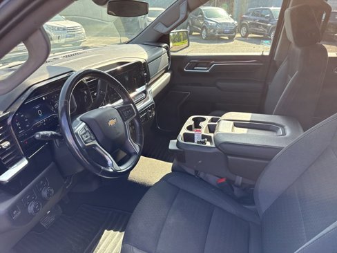 Used 2022 Chevrolet Silverado 1500 LT image 15