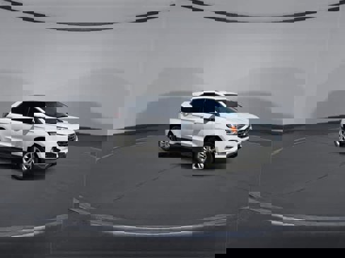 Used 2019 Ford Edge SEL w/ Equipment Group 201A image 2