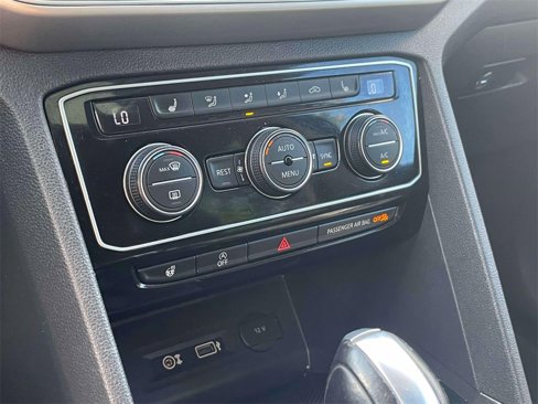 Used 2019 Volkswagen Atlas SEL R-Line image 29
