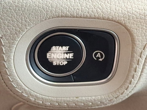 Used 2020 Mercedes-Benz GLE 350 4MATIC image 27
