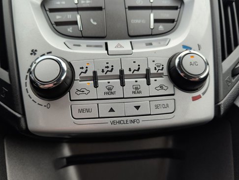 Used 2013 Chevrolet Equinox LT w/ Chrome Package image 14