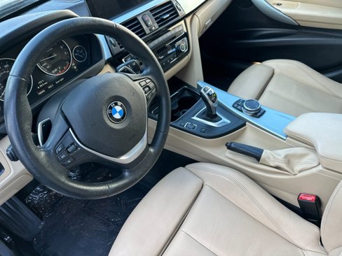 Used 2017 BMW 330i Sedan image 9