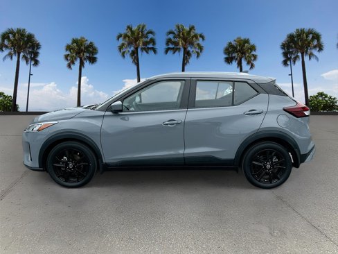 Used 2021 Nissan Kicks SV image 8