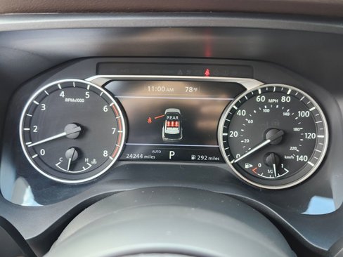 Used 2023 Nissan Rogue S image 27