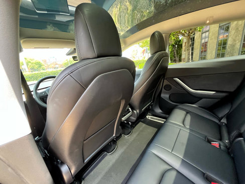Used 2021 Tesla Model Y Performance image 46