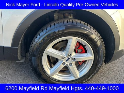 Used 2016 Ford Explorer XLT w/ Equipment Group 202A image 32