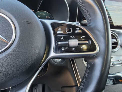 Used 2022 Mercedes-Benz GLC 300 4MATIC image 38
