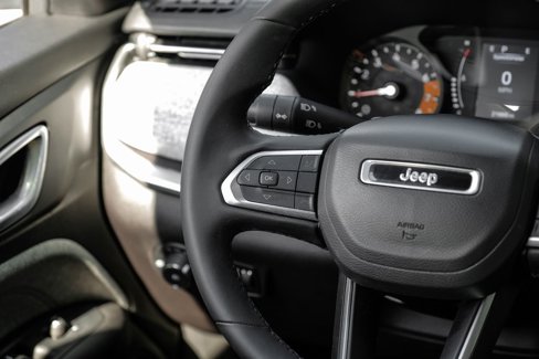 Used 2022 Jeep Compass Latitude image 26