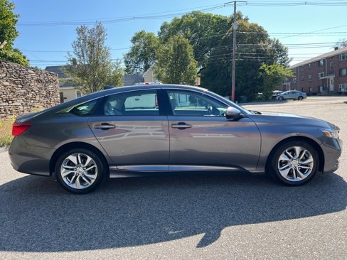Used 2019 Honda Accord LX image 6