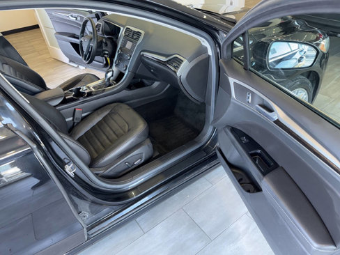 Used 2015 Ford Fusion SE w/ Equipment Group 202A image 22