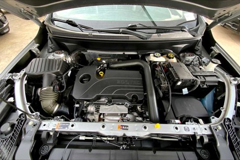 Used 2023 GMC Terrain SLT image 30