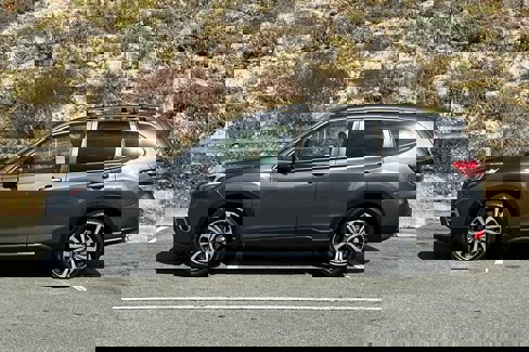 Used 2020 Subaru Forester Limited w/ Popular Package #3 image 9