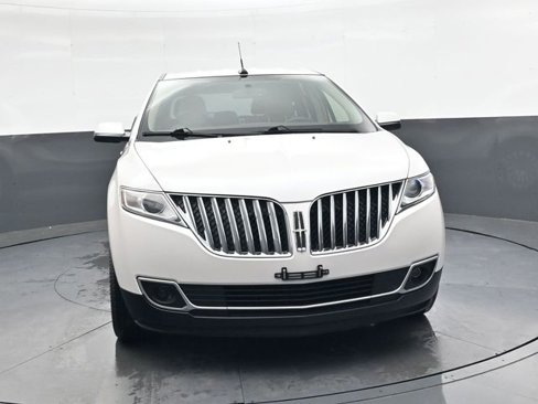 Used 2015 Lincoln MKX FWD image 9