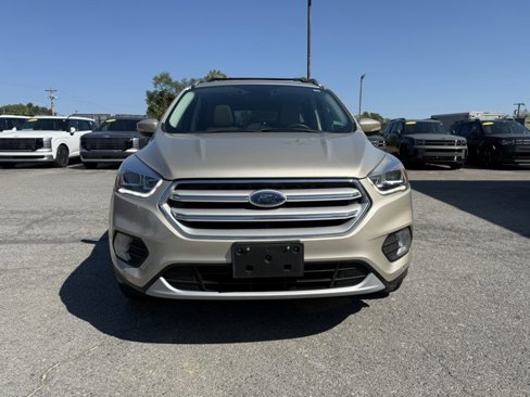 Used 2018 Ford Escape Titanium image 8