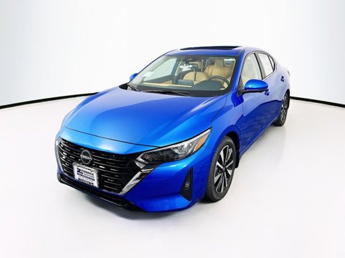 New 2025 Nissan Sentra SV image 3