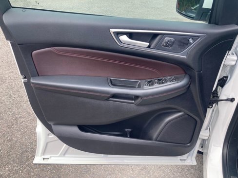 Used 2021 Ford Edge Titanium w/ Equipment Group 301A image 14
