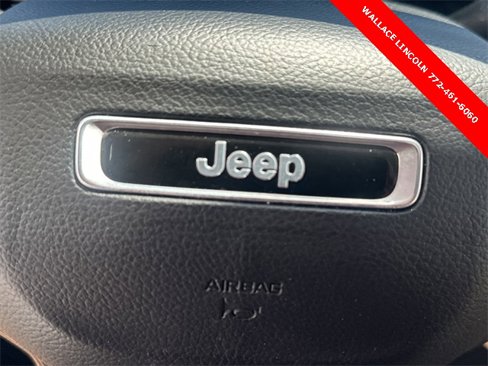 Used 2022 Jeep Grand Cherokee L Limited image 29