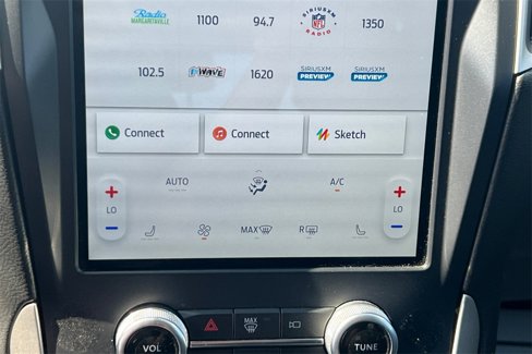 Used 2022 Ford Edge SEL image 26