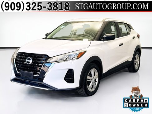 Used 2023 Nissan Kicks S image 1