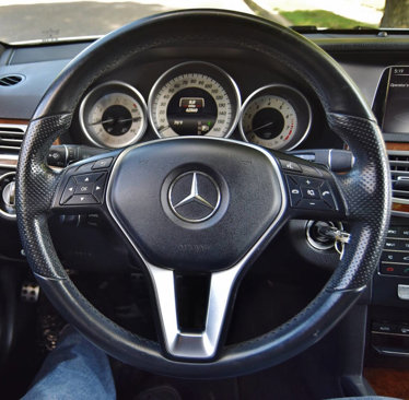 Used 2016 Mercedes-Benz E 350 4MATIC Sedan image 21