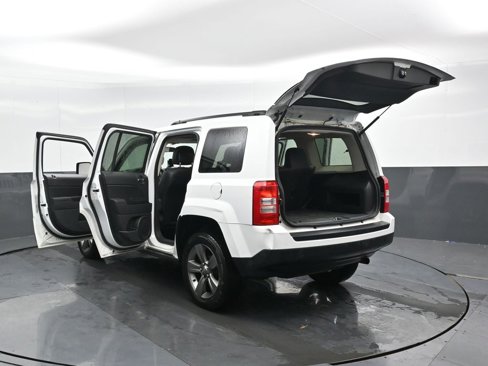 Used 2015 Jeep Patriot High Altitude image 42
