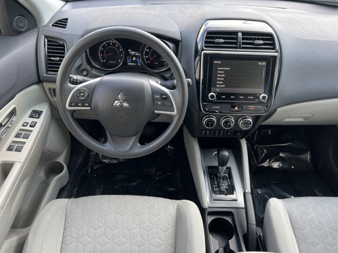 Used 2020 Mitsubishi Outlander Sport ES image 32
