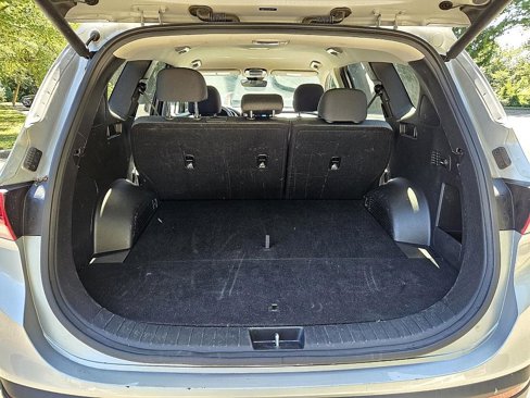 Used 2023 Hyundai Santa Fe SEL image 15
