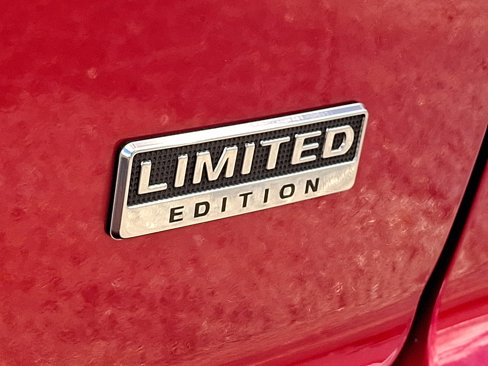 Used 2022 Mitsubishi Eclipse Cross LE image 31